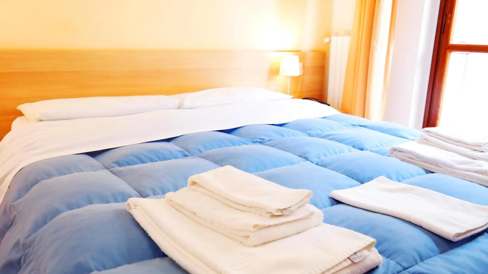 Bed & Breakfast Central Plaza Lecce Italia