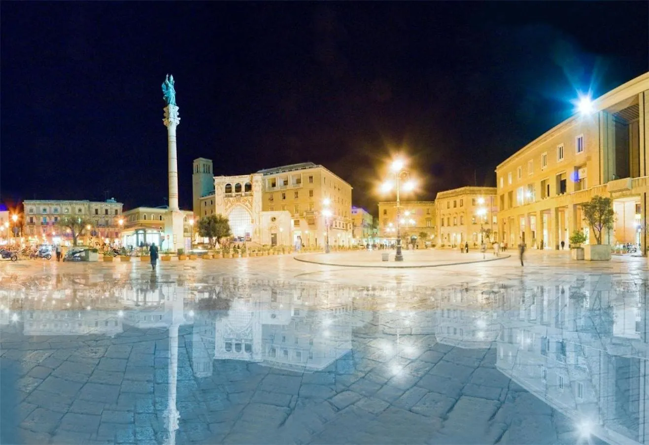 Central Plaza Lecce Italia